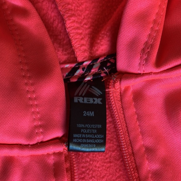 2 jackets - Picture 2 of 7